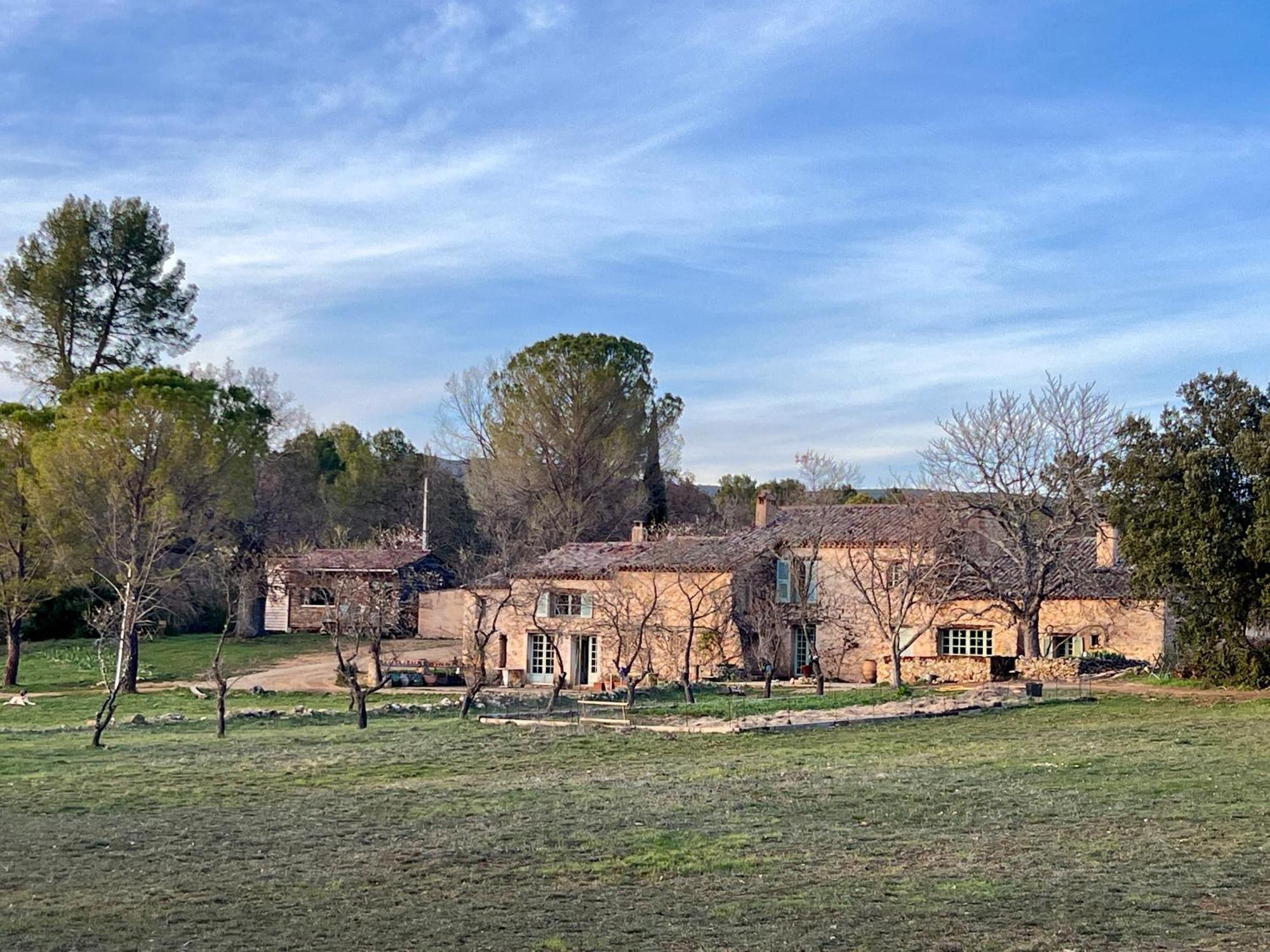 Charmant Appartement Independant Au Sein D'Un Mas Provencal Aups Ngoại thất bức ảnh